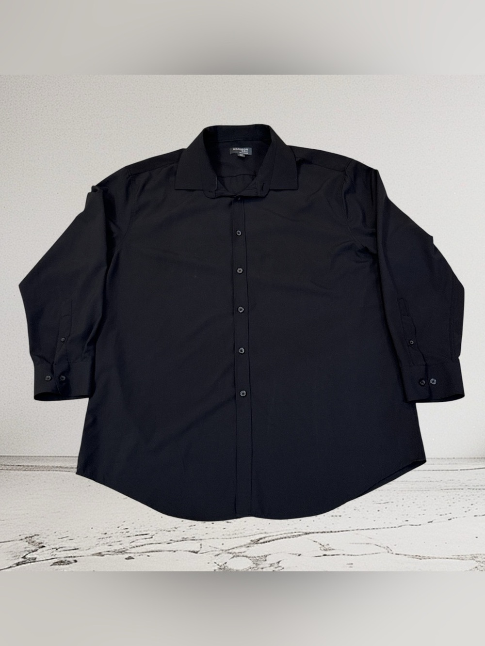 Madison Men's Slim Fit Dress Shirt Stretch, Silky Black, Size 17-17.5, 32/33